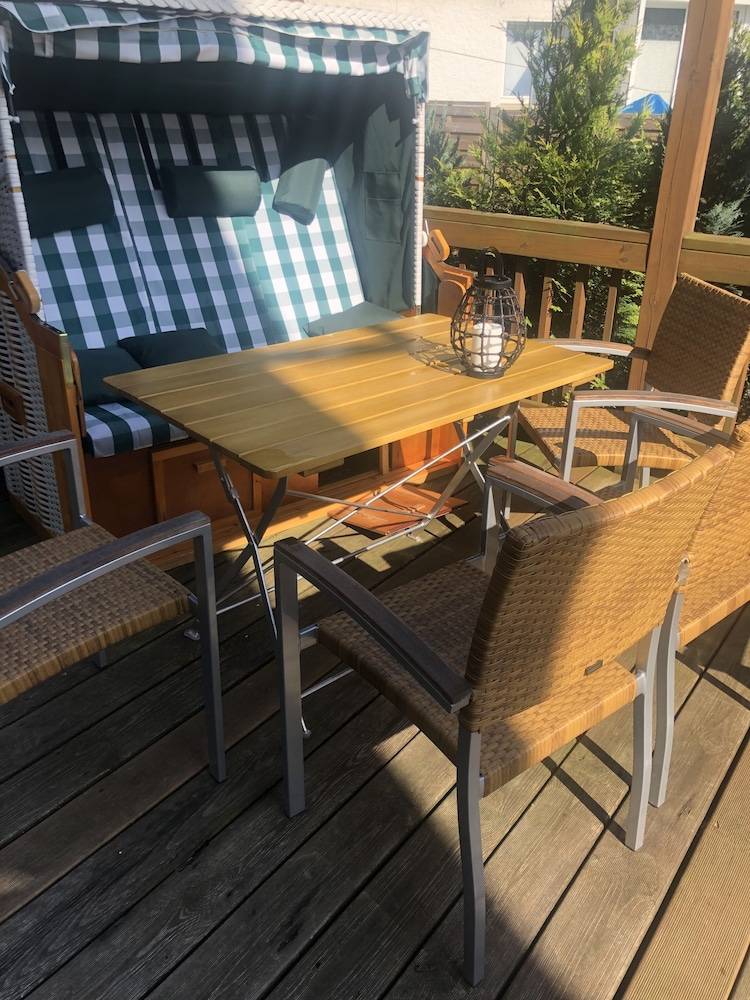 Sundeck