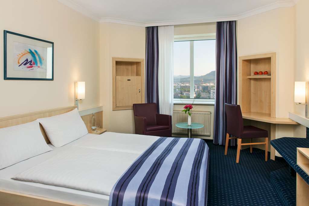 IntercityHotel Freiburg, Germany - Business Room
