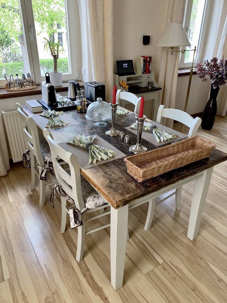 In-room dining