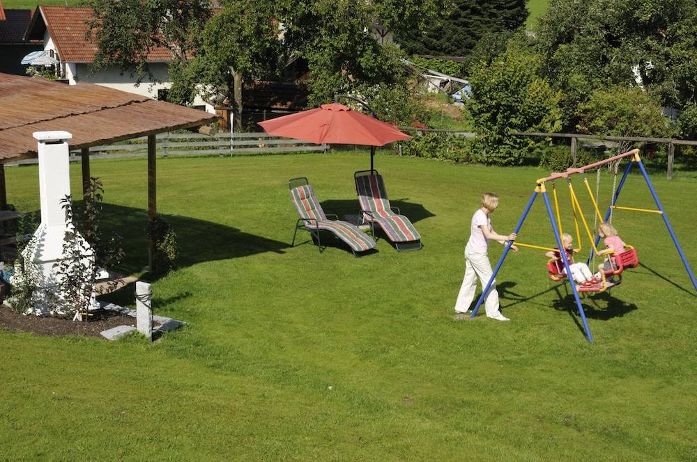 Children's play area - outdoor