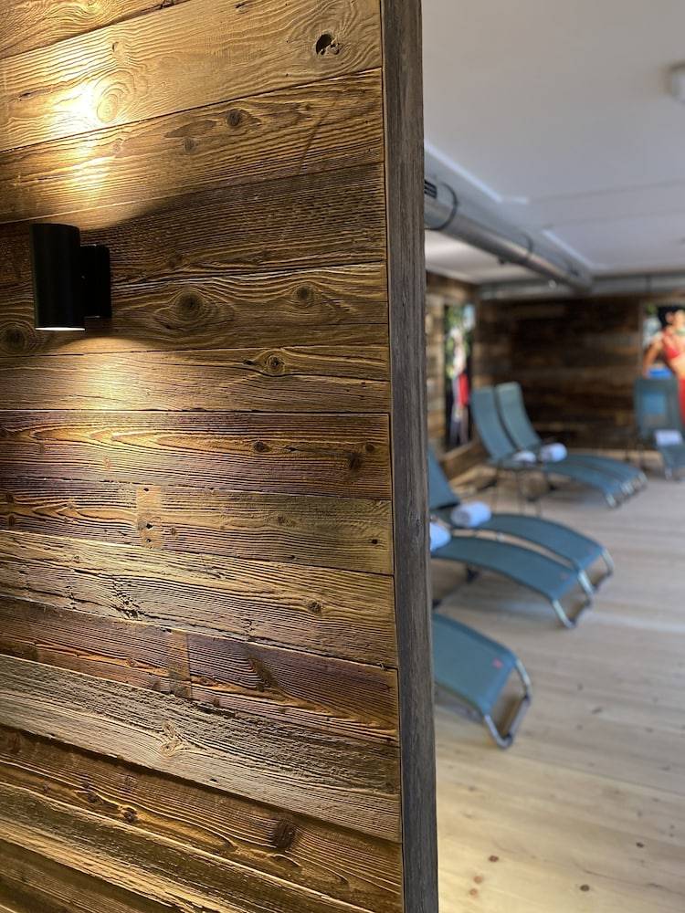 Spa reception