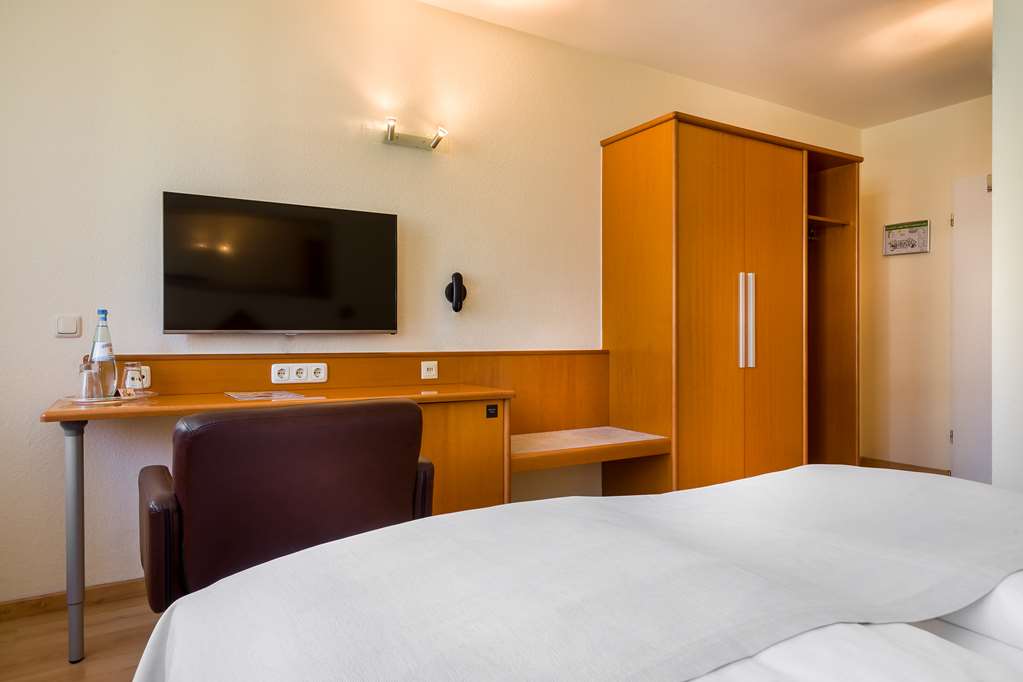 Standard double room TOP freiRaum stattHotel Moenchengladbach