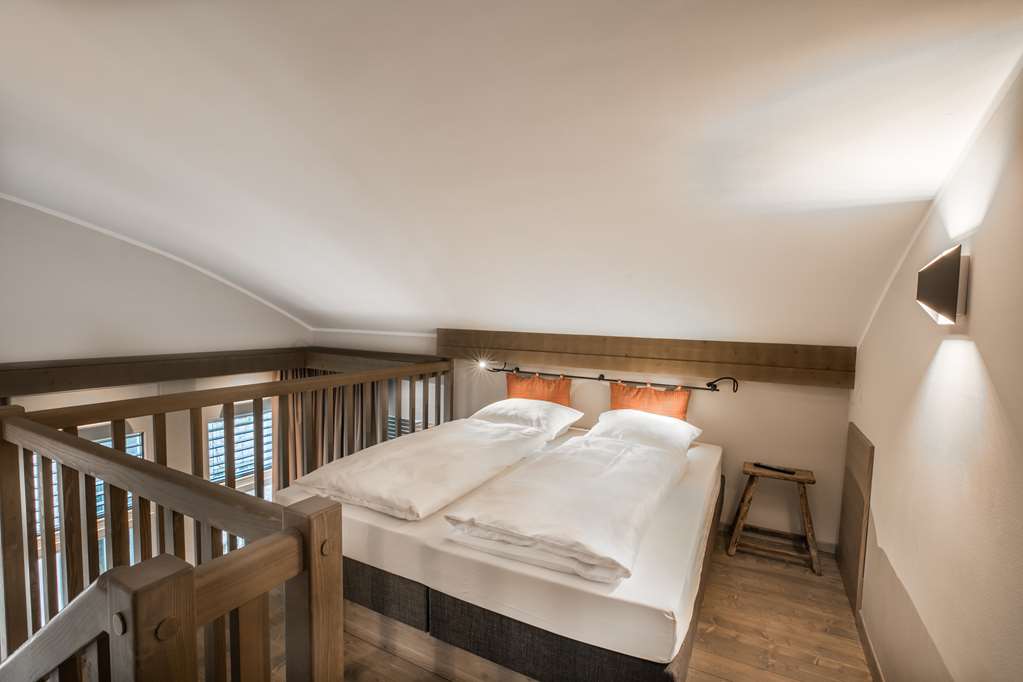 Cocoon Chalet / Cocoon Hauptbahnhof