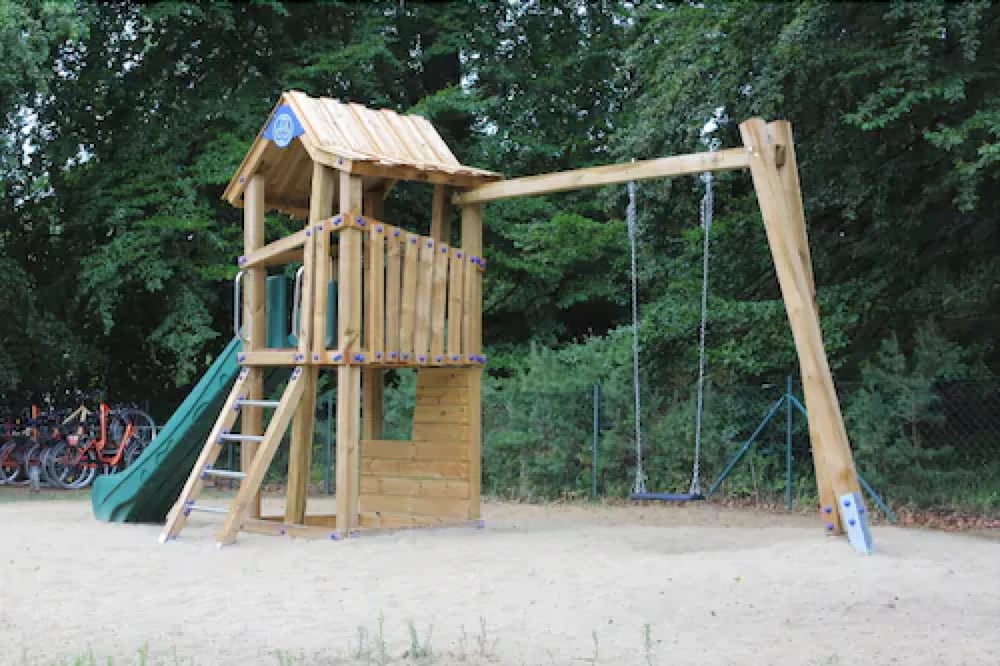 Children's play area - outdoor