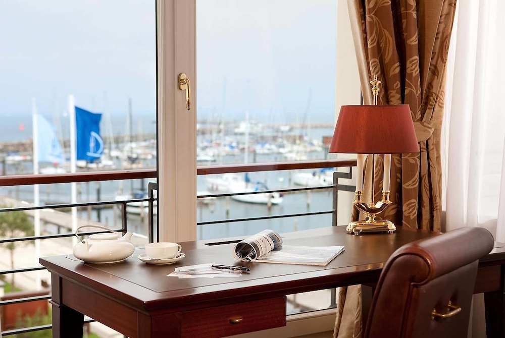 Room amenity