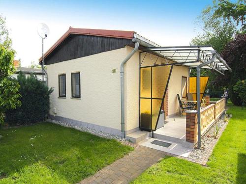 Ferienhaus mit Wasserblick Lubben