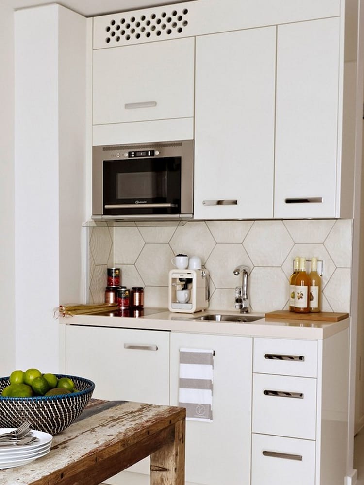 Private kitchenette
