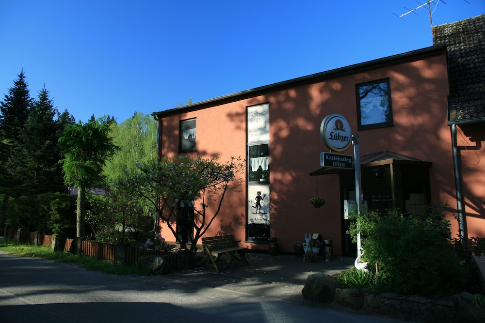 Primary image