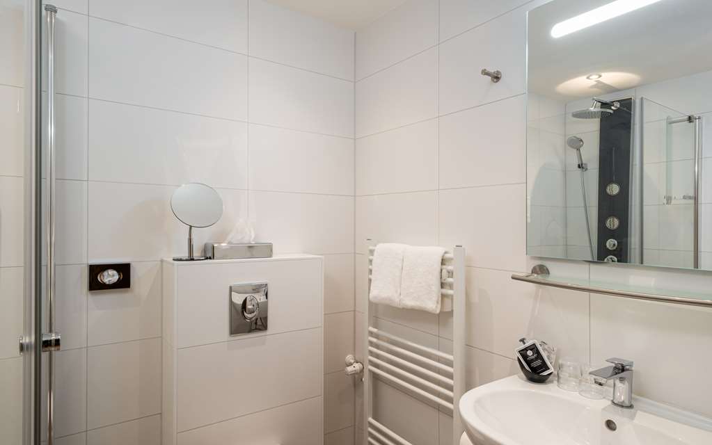 ArthotelANAGoggl Superior