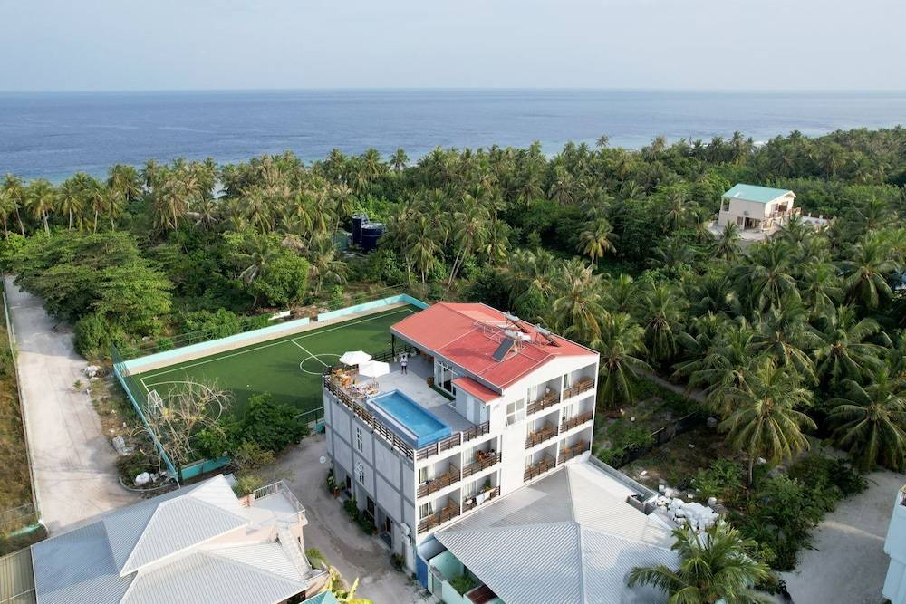 Grand Beach Dhigurah