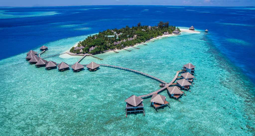 Adaaran Club Rannalhi 45 Minutes away from Male by Speedboat
