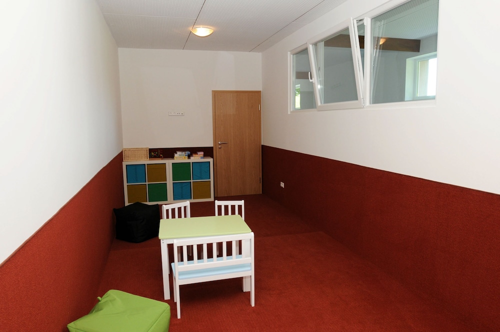 Children's play area - indoor