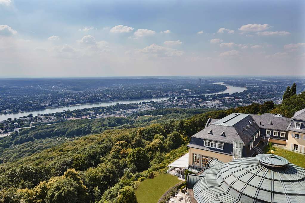 Steigenberger Grandhotel Petersberg, Koenigswinter/Bonn, Germany - View