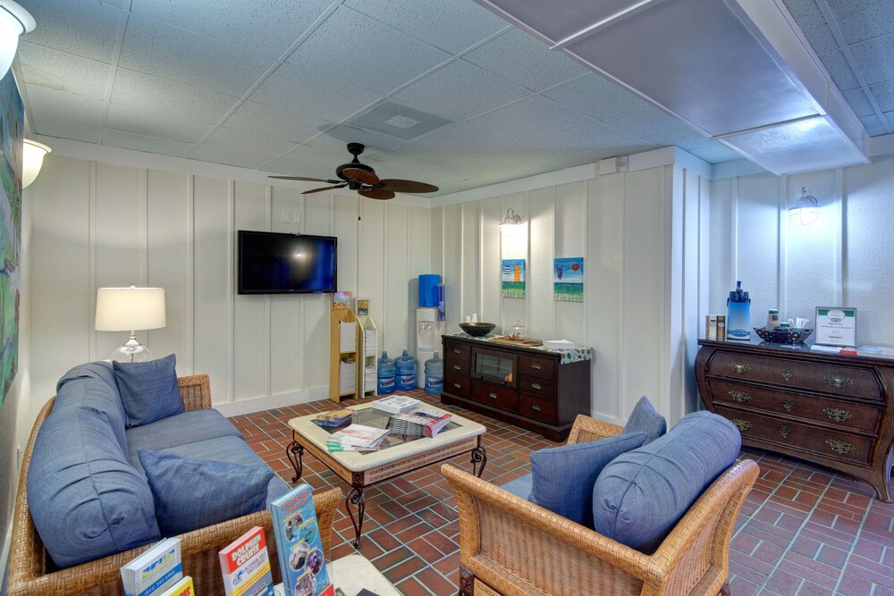 Beachside Inn - photo 4