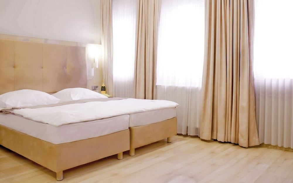 Hotel Am Kurfuerstenplatz Messe