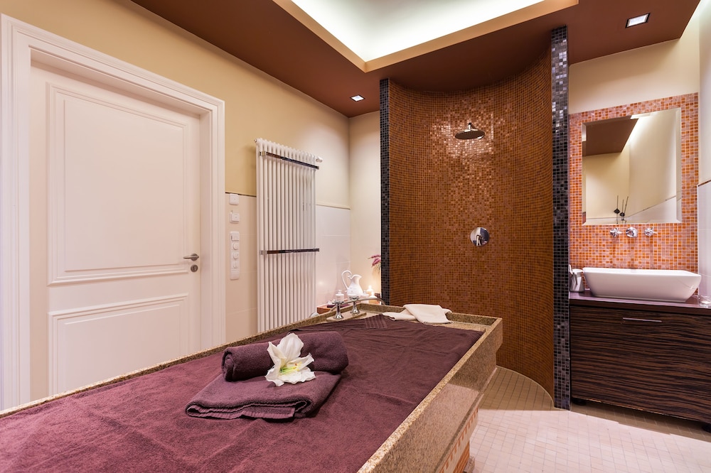 Treatment room