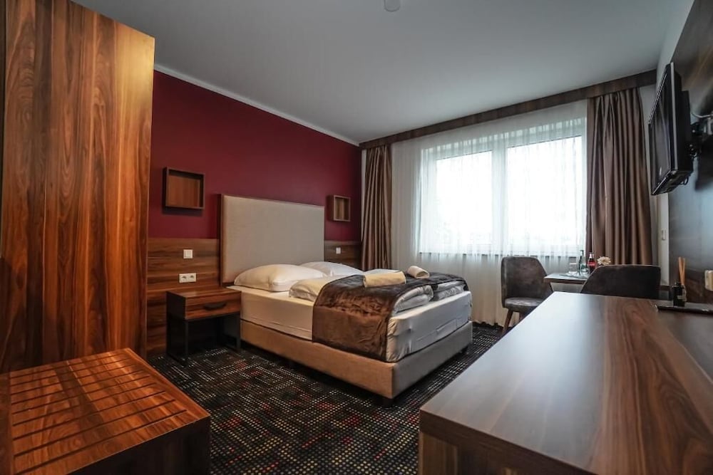 Sunset Hotel