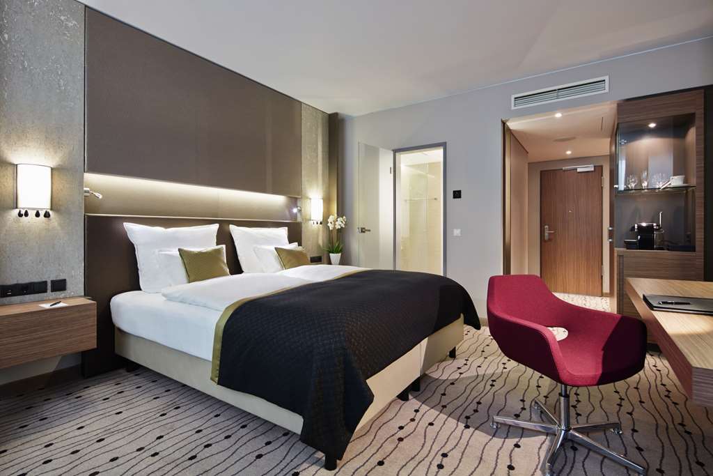 Steigenberger Hotel Am Kanzleramt, Berlin, Germany - Grand Deluxe Room