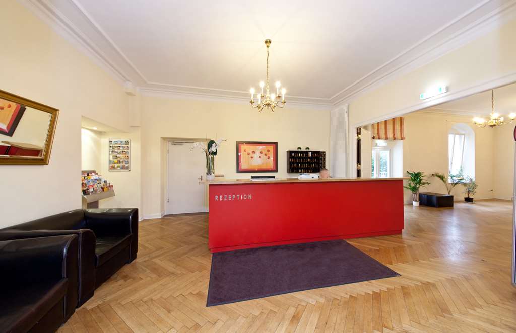 Reception_Novum Hotel am Holstenwall Hamburg