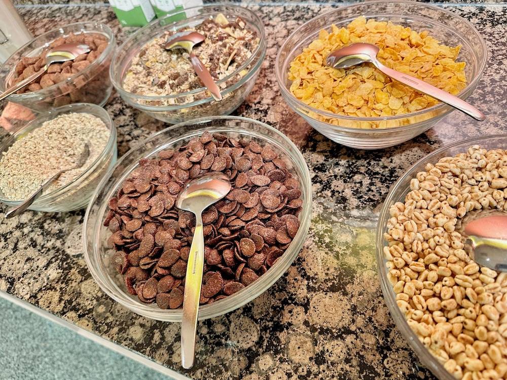Breakfast buffet