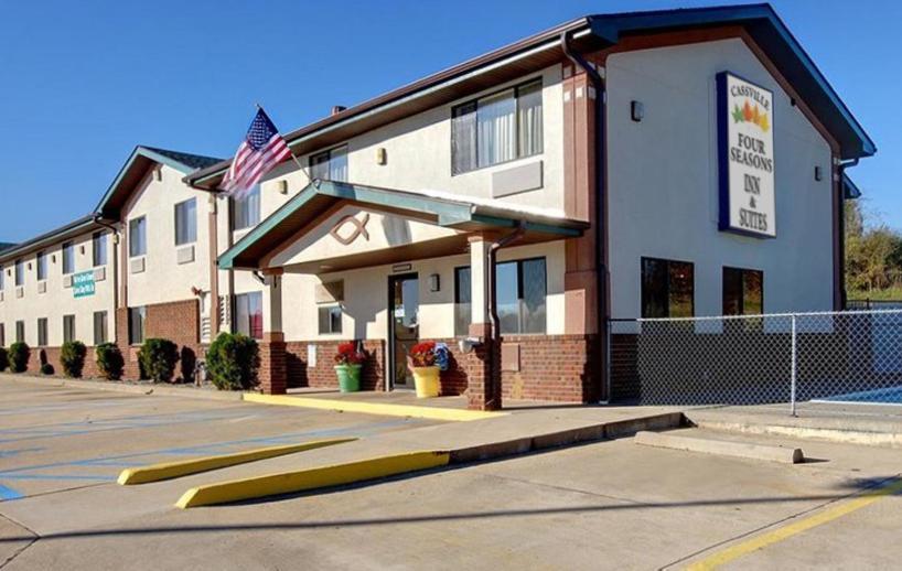Cassville Four Seasons Inn & Suites - featured photo