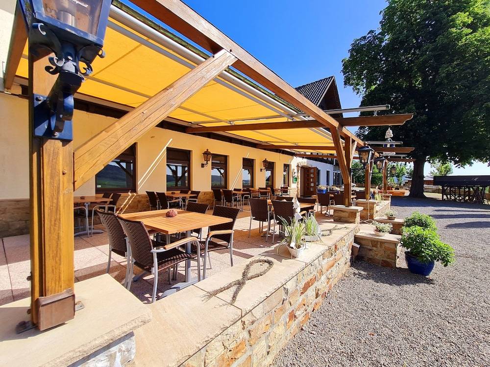 Sundeck