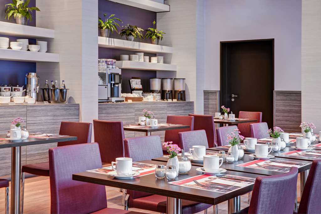 IntercityHotel Celle, Germany - Breakfast restaurant