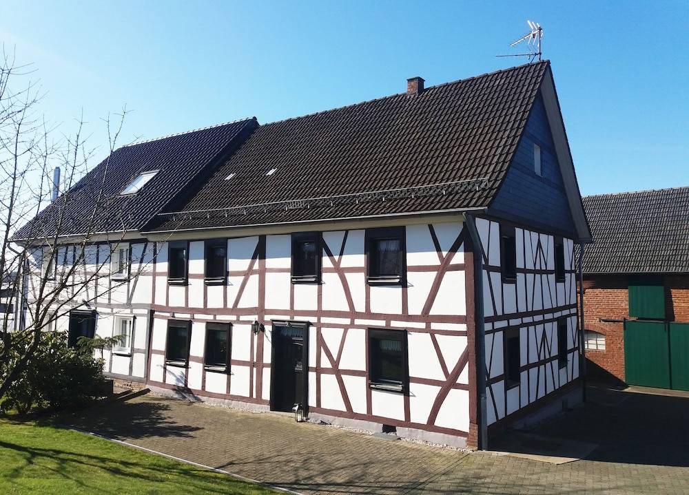 Gräfrath Gästehaus Neunkirchen Seelscheid
