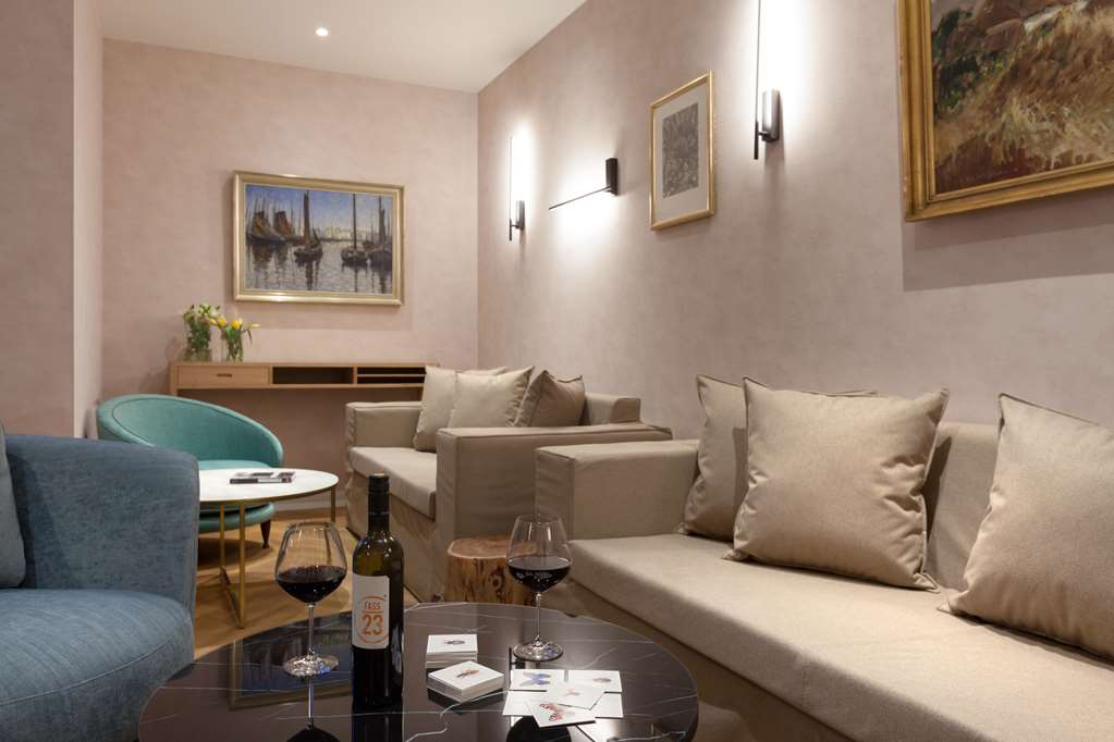 Bar/Lounge