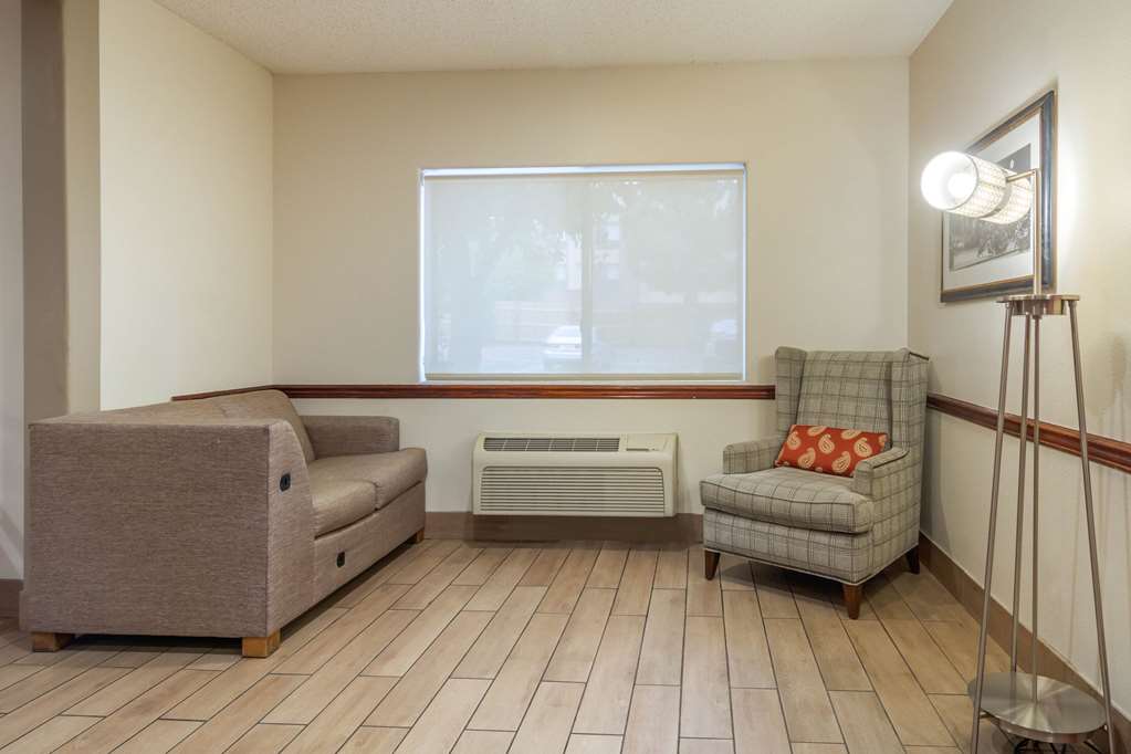 Quality Inn & Suites Lakewood Denver Southwest - photo 3