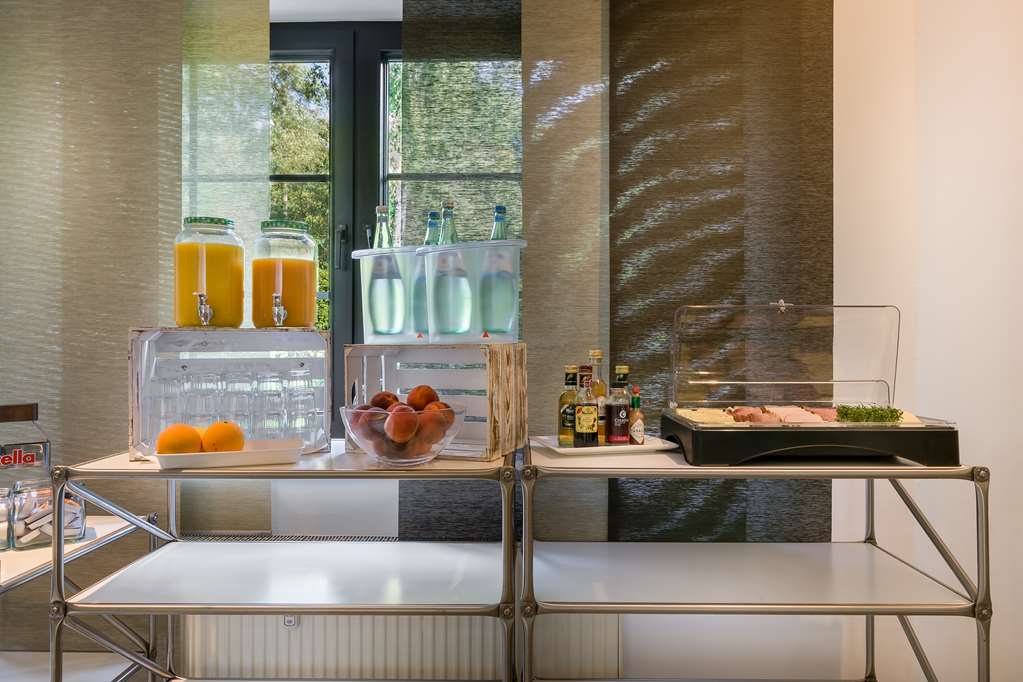 Breakfast TOP freiRaum stattHotel Moenchengladbach