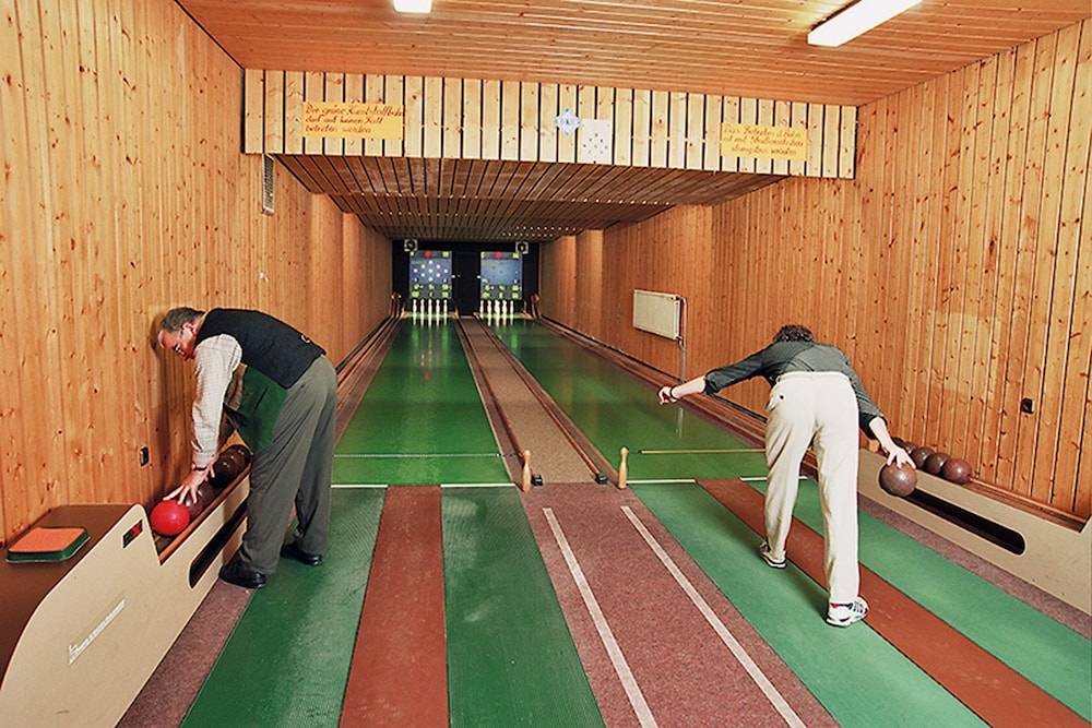 Bowling