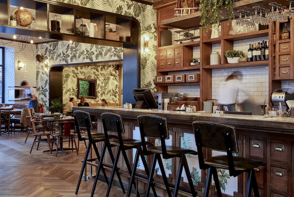 Breakfast area