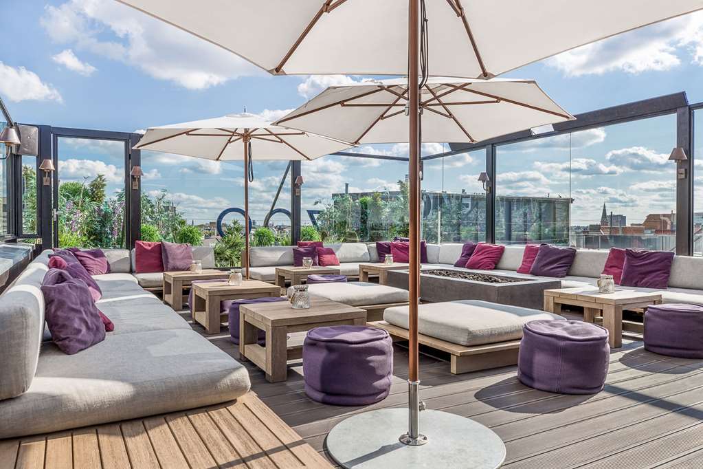 Bar Lounge Hotel Zoo Berlin Rooftop Day