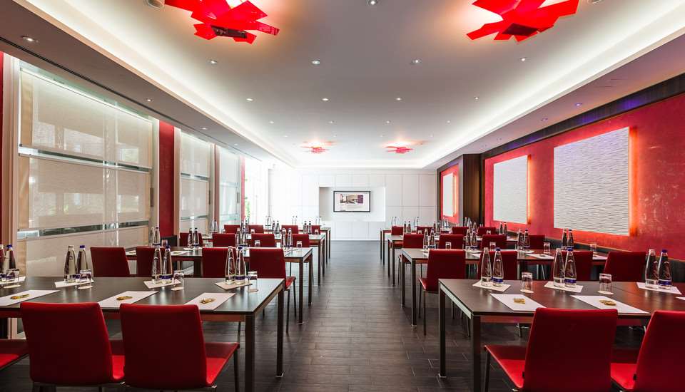 Meeting Room, 80m², up for 40 Pax