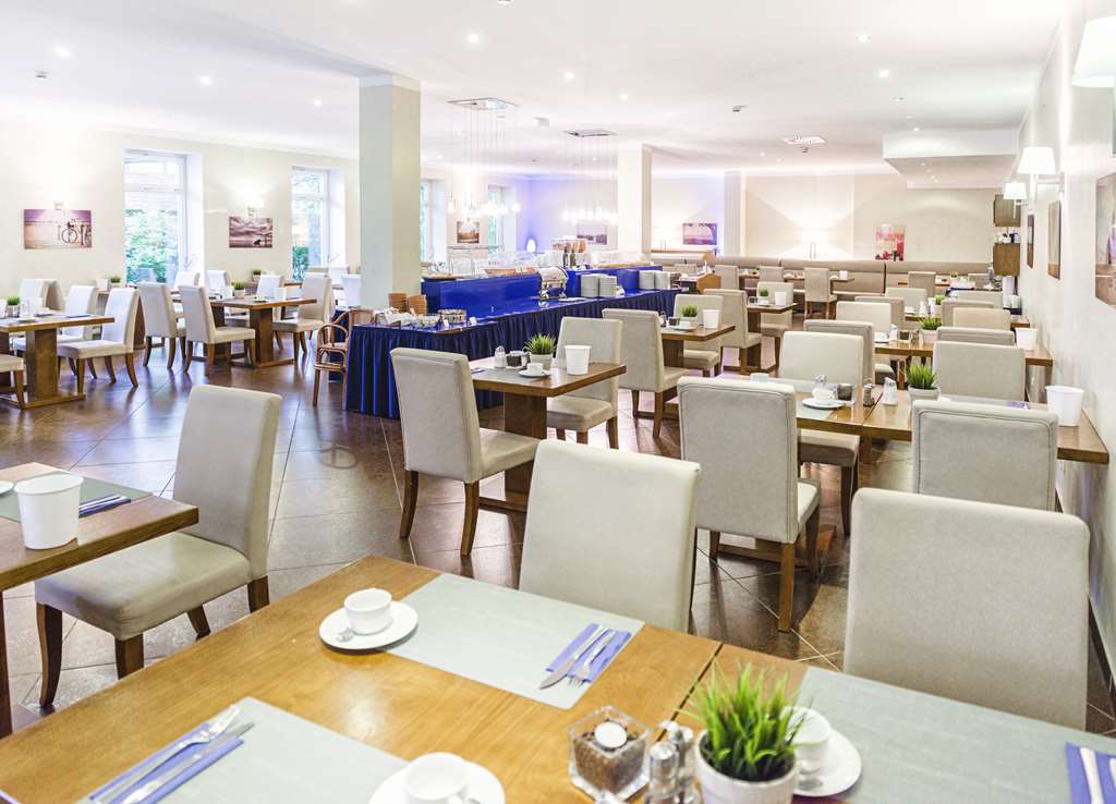 Hotel Domicil Hamburg by Golden Tulip -Breakfastcopyright: Marco Knopp