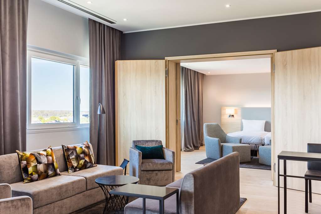 Suite living room