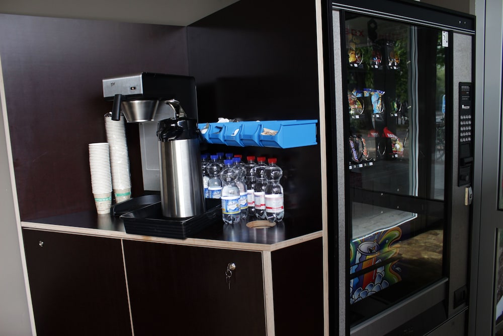 Vending machine