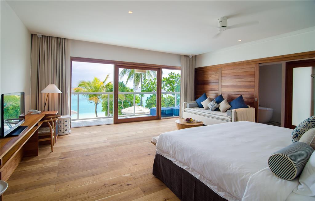 Guest room