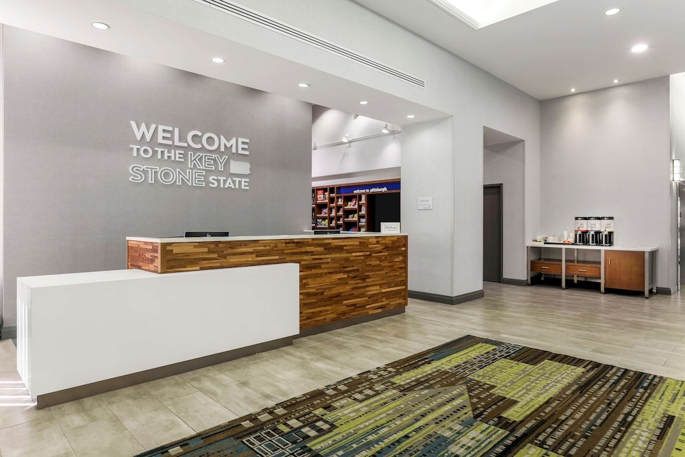 Hampton Inn & Suites Pittsburgh Downtown - photo 5
