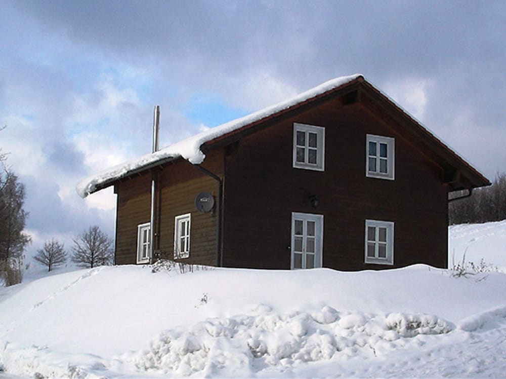 Primary image