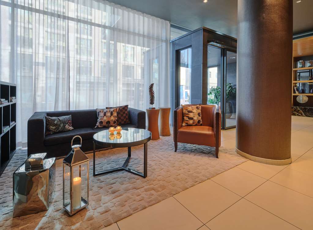 adina apartment hotel frankfurt neue oper lobby