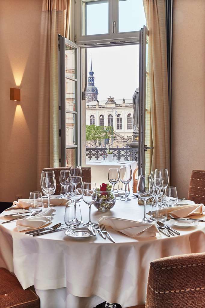 Steigenberger Hotel De Saxe, Dresden, Germany - meeting room