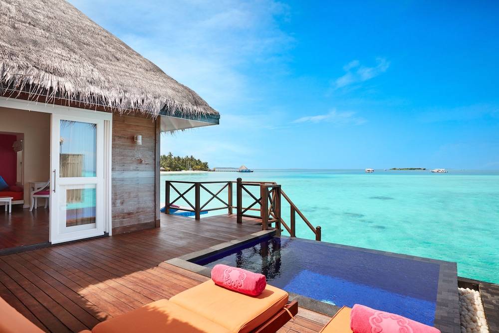 Private pool