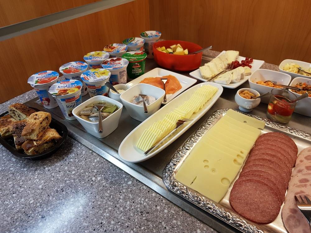 Breakfast buffet