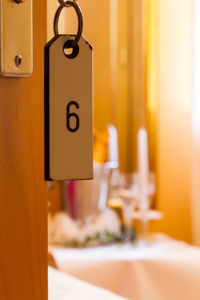 Room amenity