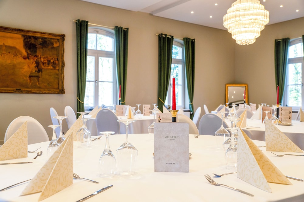 Indoor wedding