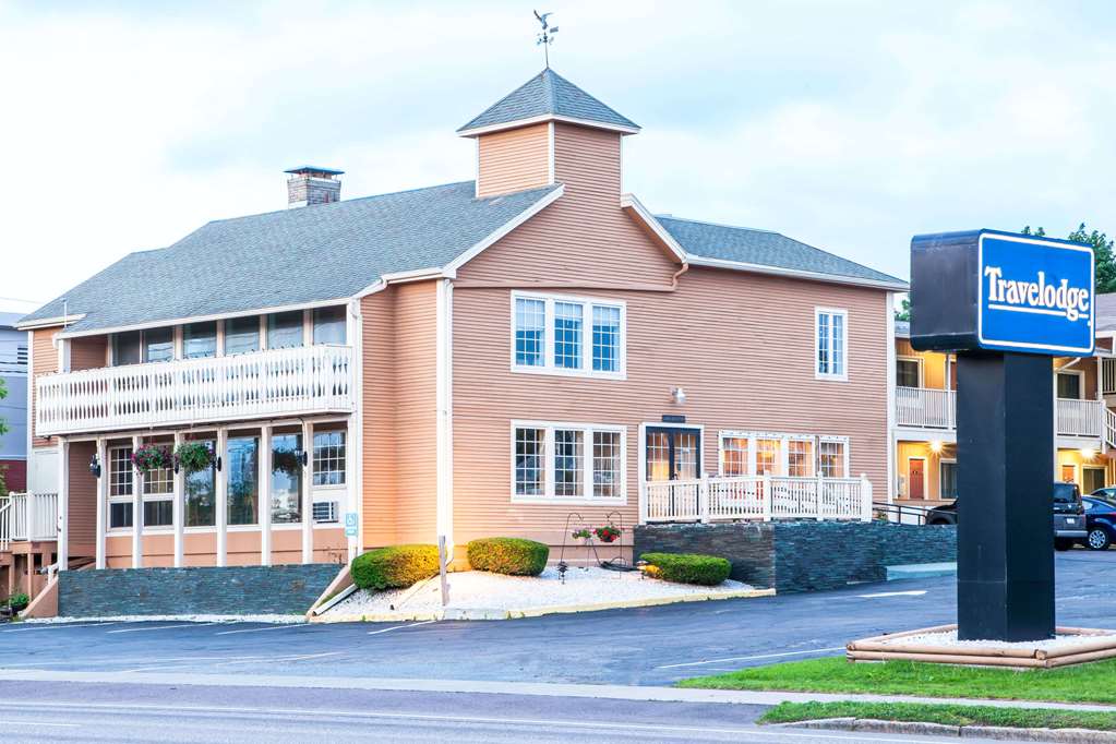 Travelodge by Wyndham South Burlington - featured photo
