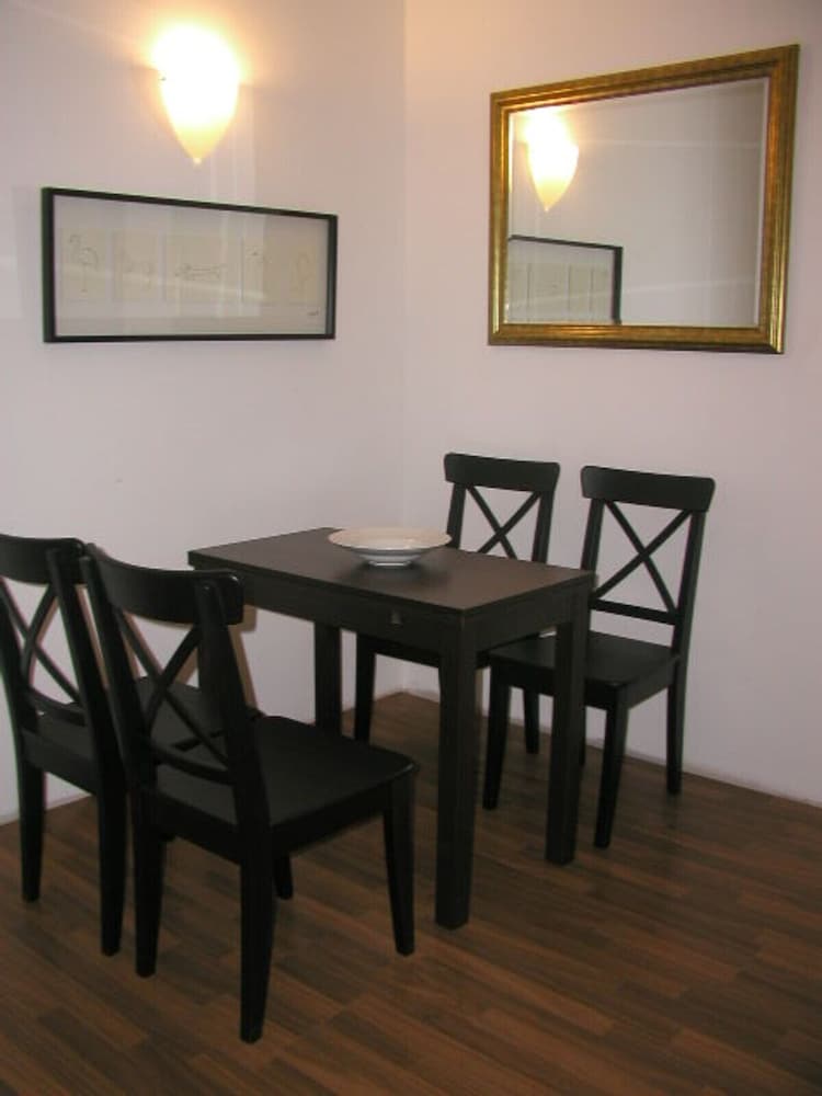 In-room dining