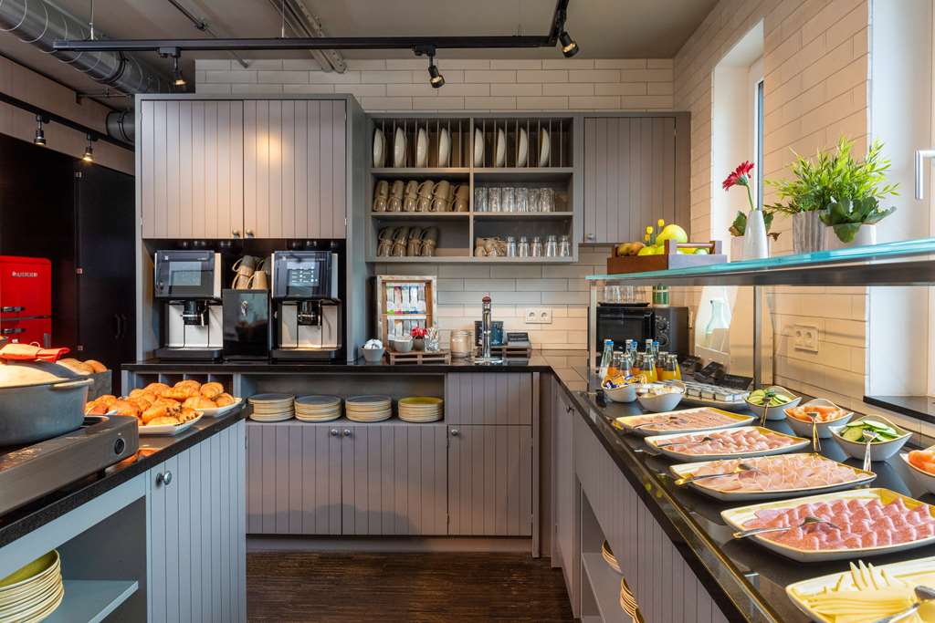 Vienna House Easy by Wyndham Bremen City Apartments